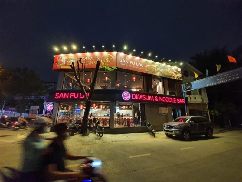 Mặt dựng Alu - Chữ nổi INOX