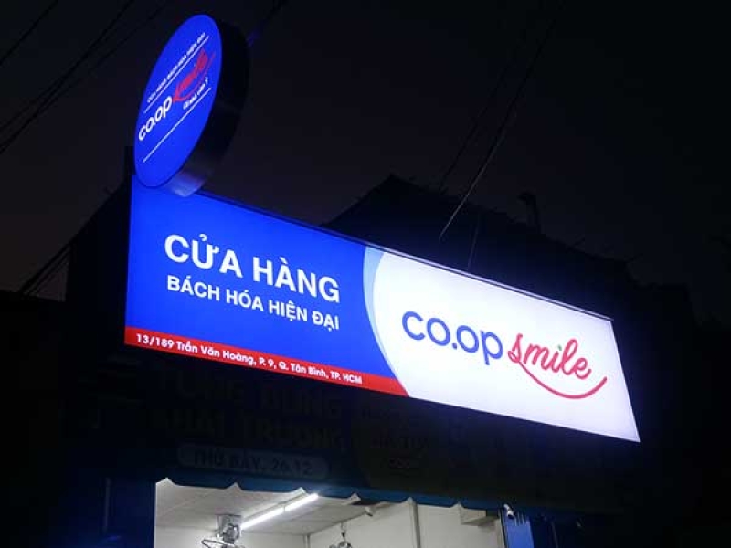 BẢNG HIỆU BẠT KHÔNG GÂN IN UV